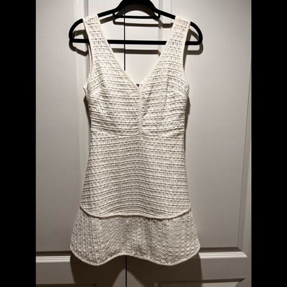 Cupcakes and Cashmere Matilda' Lacey Eyelet Dress deep V crocheted white dress - Picture 3 of 8